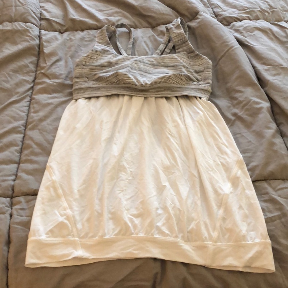 Lululemon sports bra/tank top
